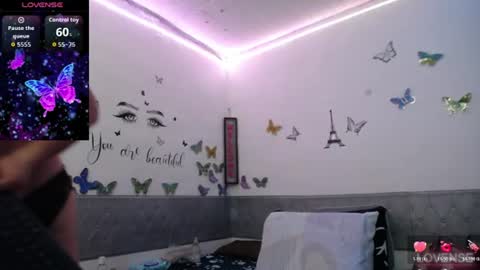 ruby_brown_01 online show from June 24, 7:24 pm