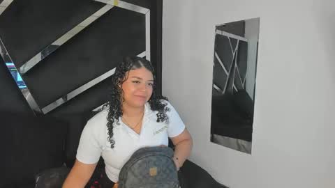 rubyxht online show from October 24, 12:56 pm