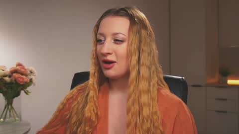 Mila online show from April 18, 4:31 pm