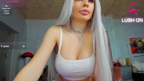 Ava online show from January 21, 6:54 am