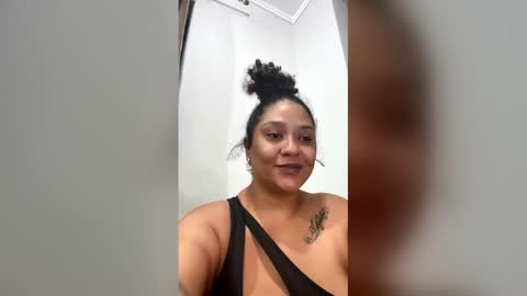 Hanna  online show from March 30, 10:31 pm