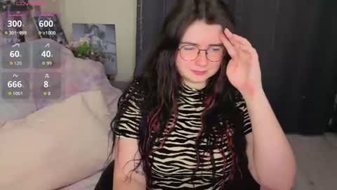 Kate online show from June 22, 7:33 pm
