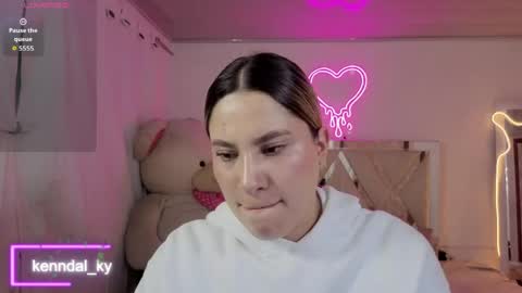 saaya_tay online show from April 17, 3:19 am