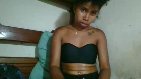 sabrina662 online show from November 10, 9:21 pm