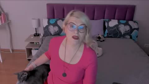 Sabrina MacMarren online show from February 25, 4:35 pm