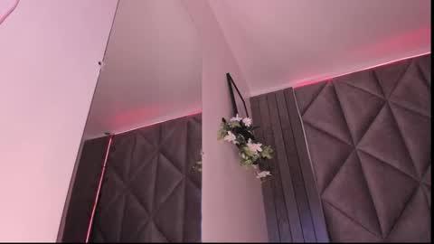 Snapshot of sabrinaspell_ chatting on October 9, 11:36 am S A B R I N A online show from October 9, 11:36 am