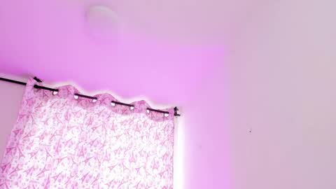 Ig  online show from March 3, 8:15 pm