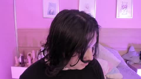 Ig  online show from February 28, 11:47 am