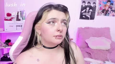 Ig  online show from February 18, 9:36 pm