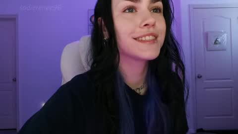 Snapshot of sadierenee96 chatting on September 28, 10:59 pm Sadie Renee online show from September 28, 10:59 pm