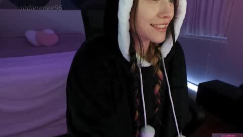 Snapshot of sadierenee96 chatting on February 27, 1:59 am Sadie Renee online show from February 27, 1:59 am