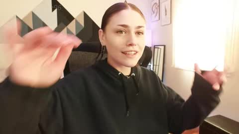 Snapshot of sadierenee96 chatting on February 20, 8:25 pm Sadie Renee online show from February 20, 8:25 pm