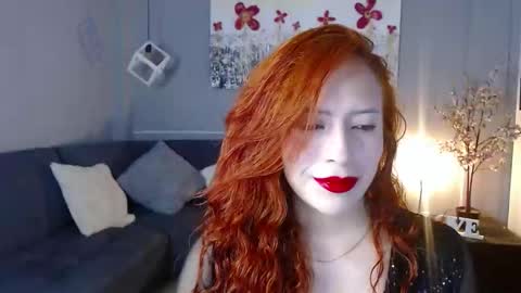 Snapshot of sahra_tayl0r_ chatting on January 23, 2:17 pm SARA online show from January 23, 2:17 pm