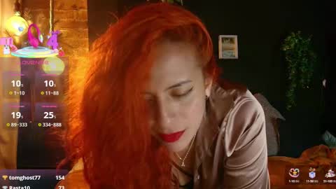Snapshot of sahra_tayl0r_ chatting on October 12, 6:54 pm SARA online show from October 12, 6:54 pm