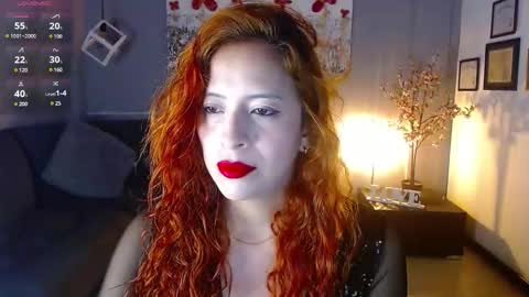 Snapshot of sahra_tayl0r_ chatting on January 13, 11:52 am SARA online show from January 13, 11:52 am