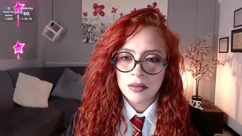 Snapshot of sahra_tayl0r_ chatting on January 22, 2:46 pm SARA online show from January 22, 2:46 pm