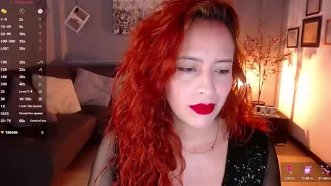 Snapshot of sahra_tayl0r_ chatting on March 7, 2:56 pm SARA online show from March 7, 2:56 pm