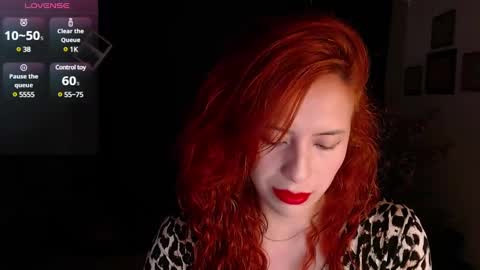 Snapshot of sahra_tayl0r_ chatting on February 7, 2:26 pm SARA online show from February 7, 2:26 pm