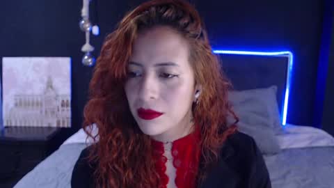 Snapshot of sahra_tayl0r_ chatting on March 6, 3:13 pm SARA online show from March 6, 3:13 pm