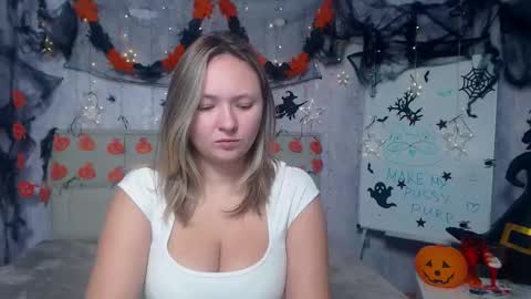 Sally online show from November 2, 6:55 pm