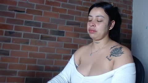   online show from January 25, 10:50 pm