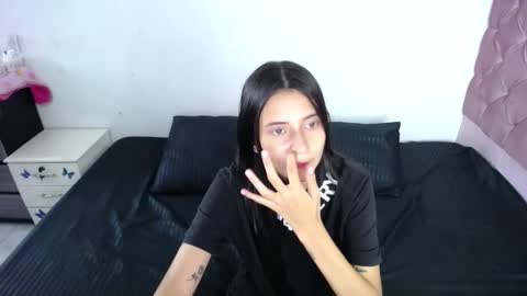 Snapshot of salome_fox4 chatting on October 9, 4:05 am salome online show from October 9, 4:05 am