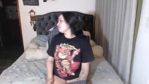 yenny online show from April 19, 3:50 am