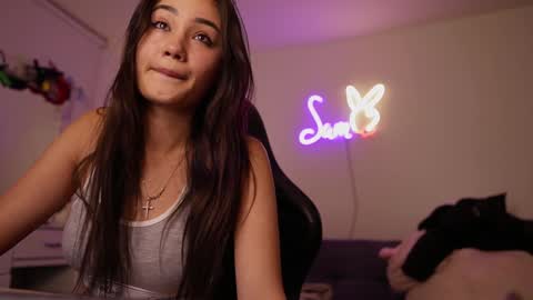 Stefana    or    Samchispas online show from January 28, 2:11 am