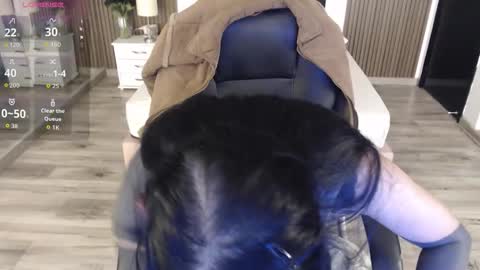 SAM MANSON online show from November 17, 1:23 pm