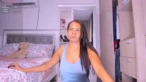 Snapshot of samanta_65 chatting on February 8, 2:36 am carolina online show from February 8, 2:36 am