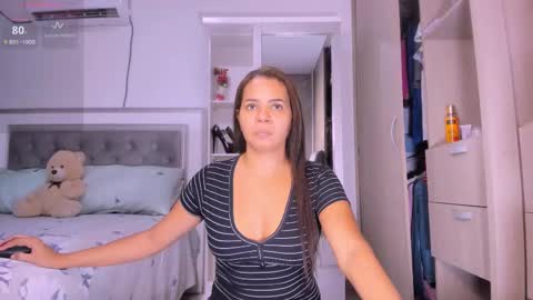 Snapshot of samanta_65 chatting on March 11, 1:37 am carolina online show from March 11, 1:37 am