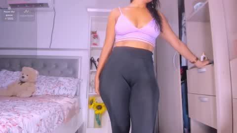 Snapshot of samanta_65 chatting on February 11, 1:52 am carolina online show from February 11, 1:52 am