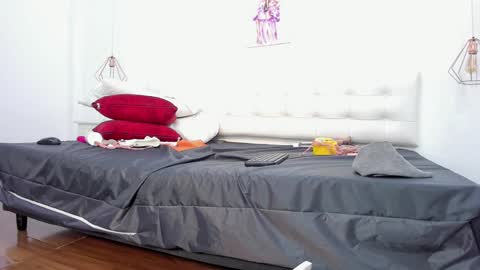 Sofia  online show from December 19, 12:34 am