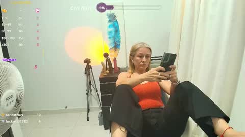 Samanta Stone online show from December 17, 9:41 pm