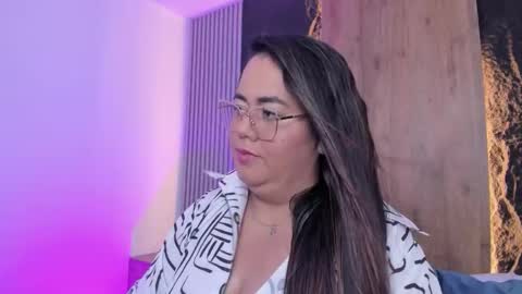Snapshot of samantha29x_ chatting on October 20, 12:30 pm S A M M Y online show from October 20, 12:30 pm