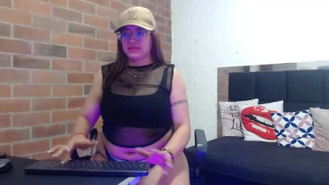 SAMANTHA online show from December 23, 12:58 am