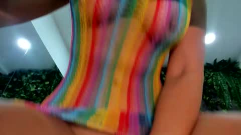 samantha_milfs online show from December 19, 11:35 am