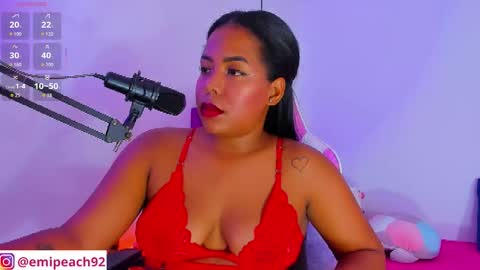 Snapshot of samanthabloom570089 chatting on October 31, 2:57 am Samantha Bloom  online show from October 31, 2:57 am