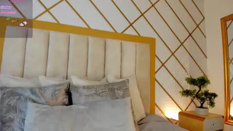   online show from February 18, 7:54 pm