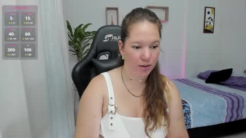 Snapshot of samanthaleon chatting on December 26, 11:57 pm Samantha samy online show from December 26, 11:57 pm