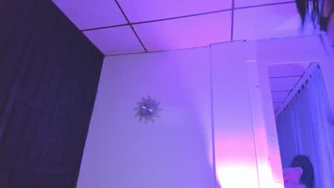 Sam online show from October 31, 11:09 pm