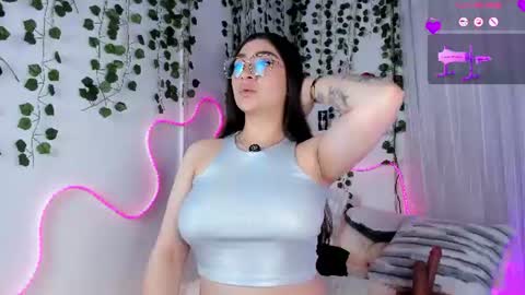 samii evans  online show from July 26, 4:53 am