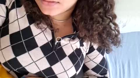 samira161993 online show from October 19, 12:40 pm