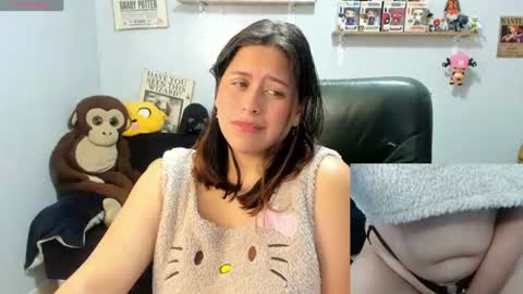 sammy_cute33 online show from June 15, 7:19 am