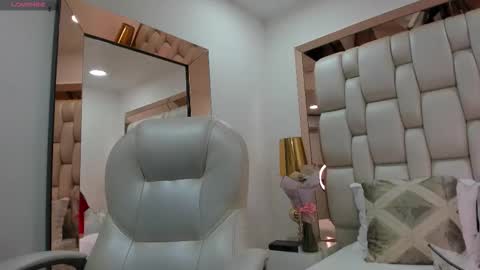 Sammy online show from November 19, 6:08 pm