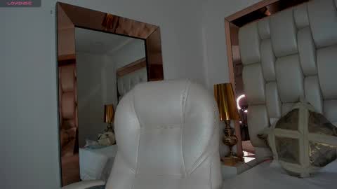 Snapshot of sammy_rios chatting on February 26, 10:22 pm Sammy online show from February 26, 10:22 pm