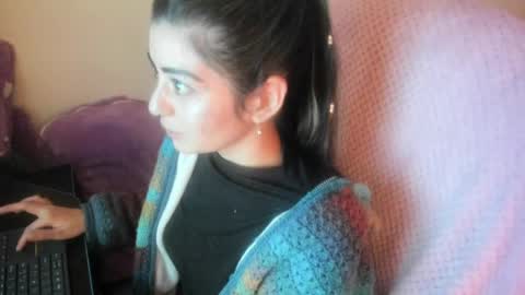   online show from March 29, 6:45 am