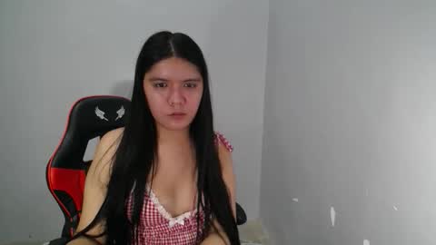 Snapshot of sampaguita_pinayxx chatting on October 12, 2:30 pm SOFIA online show from October 12, 2:30 pm