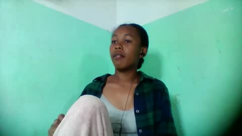 sandra1253099 online show from January 10, 6:40 am