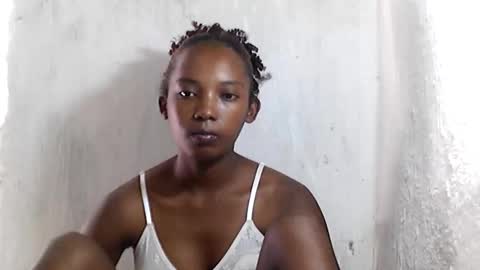 sandrine718 online show from March 27, 8:26 am